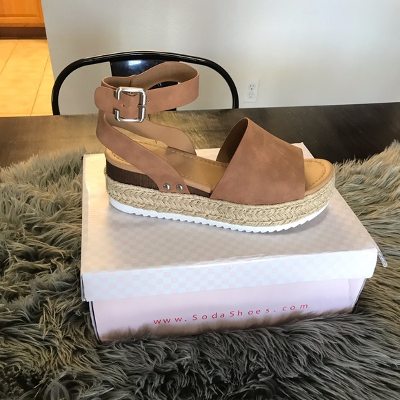 Espadrilles brand new!! - Picture 2 of 5